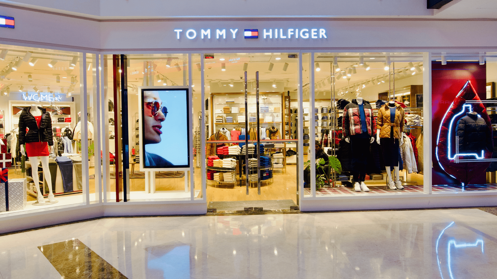 Tommy Hilfiger